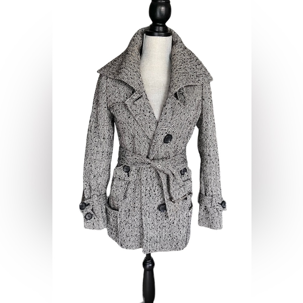 NICOLE MILLER  Size XS  Beige &Black Wool Tweed Coat Belted Double Brest Buttons
